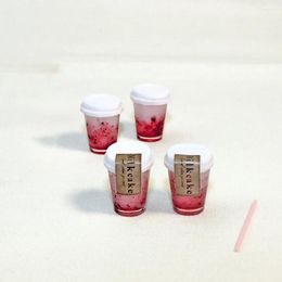 Decorative Figurines 1Pcs 1/12 Dollhouse Miniature Accessories Mini Resin Strawberry Drink Cup Simulation Model Doll House Home Decoration