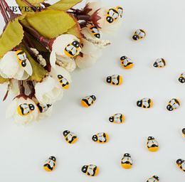 100pcsbag Mini Bee Wooden DIY Stickers Scrapbooking Easter Decoration Home Wall Decor Birthday Party Decorations3761671