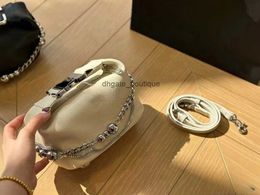 Shoulder Bags designer luxury The New cowhide small bag fashion bag casual bag versatile size 18 * 10CM Connexion a letter diamond pattern chain and leather strap