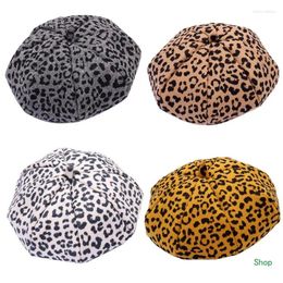 Berets Dropship Retro Leopard Print Octagonal Hat Warm Painter Winter Show Face Small