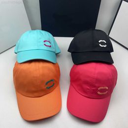 Top Caps Tasarımcı Beyzbol Kapakları Erkekler İçin Şapkalar Kadın Filed Hat Casquette Luxury Market Mektup Baskı Nakış Düz Renk Yaz Açık Sunhats Ayarlanabilir H