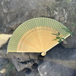 Decorative Figurines Chinese Style Retro Folding Fan 2024 Portable Art Craft Gift Shank Hand Held Party Props Home Decoration Classical