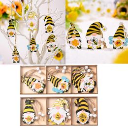 Decorative Figurines Car Partition Acrylic Glitter Garland Bee Day Wooden Gnome Hang From Ceiling Decorations For Bedroom Glass Ornament