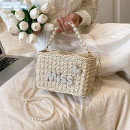 wholesale ladies shoulder bags 2 Colours summer beach holiday stereotypes woven handbag sweet beaded chain bag small fresh Pearl beach mobile phone coin purse 465