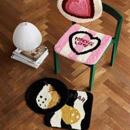 Carpets Plush seat cushion chair household four seasons office buttocks cup heart-shaped heart multifunctional foot carpet H240517