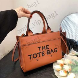 hot handbag womens designer bag the tote bag canvas Three line letters summer beach bags Straw shoulder bag Large capacity shopping 914