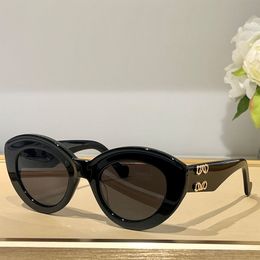 Óculos de sol de designer de luxo para mulheres de gato de gato com copos de olho com estojo de caixa de armação de armação de armação de sol dos óculos de sol que dirigem viagens de praia usam óculos de sol