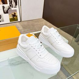 Guangzhou High Quality 2024 Spring Fashion Versatile Breathable Soft Bottom Lace up Small White Casual Sports Thick Sole Board Shoes