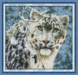 Snow leopard winter Handmade Cross Stitch Craft Tools Embroidery Needlework sets counted print on canvas DMC 14CT 11CT Home decor 6160875