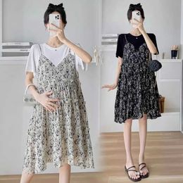 Maternity Dresses Pregnant womens summer new floral L dress mini mens patchwork fashion mom loose fit large size small fresh summer dress thin H240518