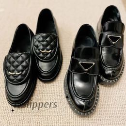 Designer dress shoes loafers Women thick soled quilted leather cover mule patent casual shoes metal buckle black flat shoes mule ox jin soft leather shoes