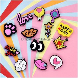 Charms Pink Heart Love Cute Pvc Clog Shoes Accessories Eyes Decoration Pins Elegance Ornaments For Girls Women Drop Delivery Otn6H