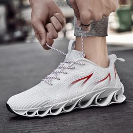 Fitness Shoes 2024 Profession Running For Men Damping Blade Cushioning Sport Footwear Fast Run Athletic Sneakers Plus Size