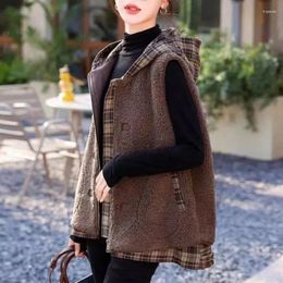 Women's Vests Faux Lamb Wool Stitching Plaid Vest Jacket Women 2024 Autumn Fashion Sleeveless Waistcoat Coat Female Casual Ladies Top