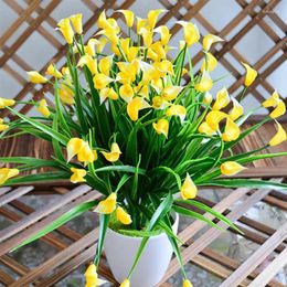 Decorative Flowers 25 Heads/Bouquet Mini Artificial Calla With Leaf Plastic Fake Lily Aquatic Plants Home Decor Flower Christmas Wedding