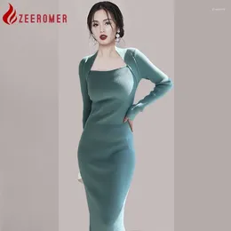 Casual Dresses 2024 Spring French Elegant Solid Bodycon Knitted Dress Women Square Neck Long Sleeve Slim Sweater Mid Length Pencil