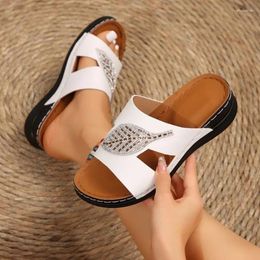 Slippers 2024 Fashion Women's Light Breathable Wedge Shoes Large Size Middle-aged Elderly Non-slip Soft Bottom Lady Sandal