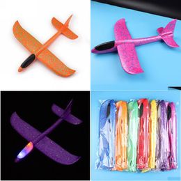 Party Favor Diy Hand Throw Led Lighting Up Flying Glider Plane Toys Foam Airplane Model Outdoor Games Flash Luminous For Children Dh97 Dhlrt