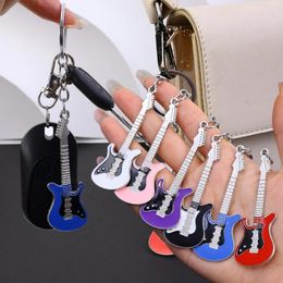 Keychains Fashion Y2k Guitar Keychain Bag Pendant Car Key Chains Ring Colorful Musical Instrument For Man Women Gift