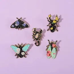 Brooches Cartoon Insects Moth Enamel Pins Floral Rose Daisy Cicada Scorpion Lapel Metal Badges Funny Plant Nature Jewellery Gifts