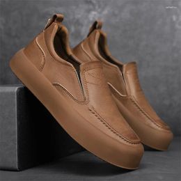 Casual Shoes High Quality Leather Men's Breathable Slip On Walking Comfortable Driving Moccasins Men Sneakers