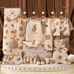 Clothing Sets 20/22/24/26 Pieces Newborn Clothes Baby Gift Pure Cotton Baby Set 0-6 Months Spring Summer Kids Clothes Suit Unisex Without Box H240518