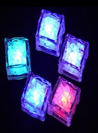 LED Ice Cubes Bar Fast Slow Flash Auto Changing Crystal Cube WaterActived Lightup 7 Color For Romantic Party Wedding Xmas Gift6767996