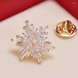 Brooches SHMIK Elegant Exquisite Crystal Snowflake Pins For Women Men Fashion Christmas Party Festival Badges Accessories