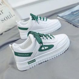 Casual Shoes Little White 2024 Women's Spring Summer And Autumn Korean Versatile Showy Feet Small Board Shoe