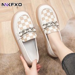 Casual Shoes Genuine Leather Women Platform Sneakers Black And White Checked Causal Girl Tenis Vulcanize Female Flats Footwear