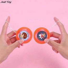 Yoyo Creative and Fashionable Childrens Entertainment Brain Games Childrens Sports Toy Gifts Classic Mini LED Flash Yoyo Toy Y240518