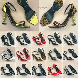 Dress Shoes 2024 designer women luxury dress shoes sandal sneakers high heels patent leather Gold Tone triple black nuede womens lady sandals party wedding office