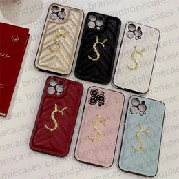 PU Leather Quilted Phone Case Designer iPhone Case for iPhone 15 Pro Max 14 Pro Max 13 Pro 12 11 13promax 15pro 14 Plus Case Luxury Full Coverage Shockproof Phonecase