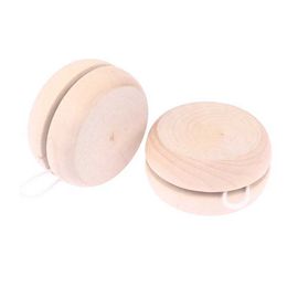 Yoyo 1 piece of wooden yoyo toy Colourful mini circular DIY baby yoyo handmade craft log toy childrens yoyo creative yoyo toy childrens gift Y240518