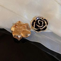 Brooches High-end Elegant Luxury Camellia For Lady Korean Boutique Handmade Italy Rose Crystal Pins Adult Dress Brooch Badge