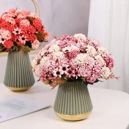 Decorative Flowers European Style Artificial Hydrange Aaesthetic Room Decor Handmade High-quality Dried Flower Wedding Year Decoration