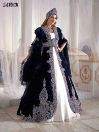 Party Dresses Dark Blue Vintage Sweetheart Neck Caftan Dubai Moroccan Elegant Kaftan Velvet Evening Dress Beaded Crystals Pearls