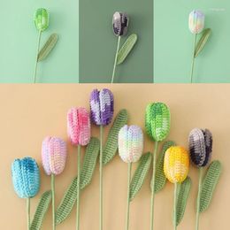 Decorative Flowers 1Pc Knitted Flower Tulips Fake Artificial Bouquet Hand Knitting Crochet Woven Home Wedding Table Decor