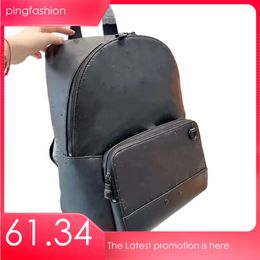 Outdoor Classic Designer Men's Travel Backpack Emed 100% Matching Leather Gold Chain Shoulder Clamshell School Backpack Ping