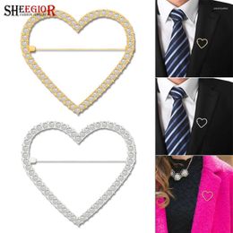 Brooches Crystal Love Heart For Women Accessories Metal Rhinestone Brooch Pin Men Badge Buckle Gift Fashion Girl Cardigan Button