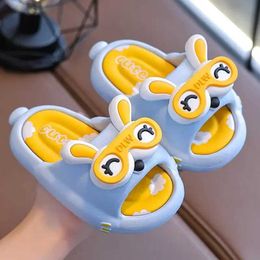 Slipper Childrens sandals new cartoon slippers summer baby non-slip soft bottom bath boy indoor girl lovely princess sandals Y240518WE5G