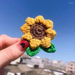 Decorative Flowers 5pcs Hairpin Cotton Crochet Flower Hand-knitted Sunflower Manual Clothing Accessory DIY Patches Polyester Material