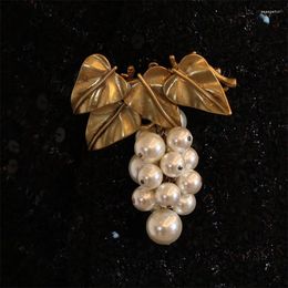 Brooches Europe And The United States Mediaeval Glass Pearl Grape Leaf Vintage Brooch