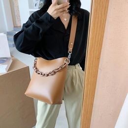 Shoulder Bags Acrylic Chain Design Small PU Leather Crossbody For Women 2024 Trend Elegant Travel Bucket Lady Handbags