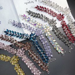 High Quality Crystal Bridal Belt Rhinestone Applique Strass Flower Motif Trim Chain Sewing on Garment Shoes Bags DIY Accessories 240514