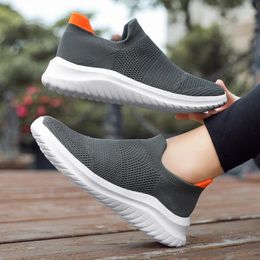Casual Shoes Sneakers Men Summer Running Breathable Mesh Lightweight Walking Slip-On Men's Driving Zapatillas Hombre