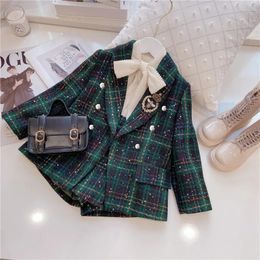 Autumn Girls Casual Suit Set Spring 2023 Collegiate Style Baby Girl Toddler Twopiece Sets Fall Kids Fashion Lapel Party Clothes 240518