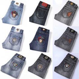 Yaz İnce Kot Moda Med Nakış Denim Pantolon Ver Tasarımcı Pantolonlar Mens İnce Streç Plajlar All Maç kot pantolon