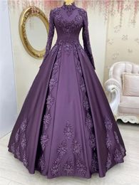 Dark Purple Arabic Evening Dresses Prom Long Sleeves High Neck Lace Beaded stain Muslim Exquisite Satin Evening Formal Party Wear