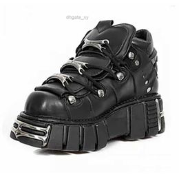Casual Shoes Motorcycle Men Boots Punk Fashion Ankle Platform Women Metal Rivest Sneakers Female Gothic Casual Shoes Thick Bottom Trainers 235